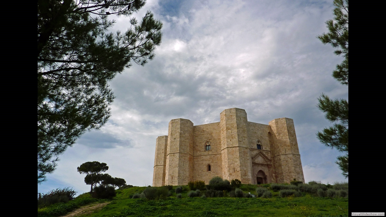 Castel del Monte 2