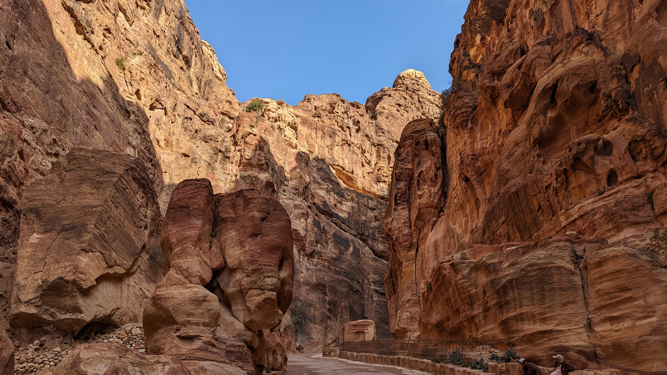 Petra 06