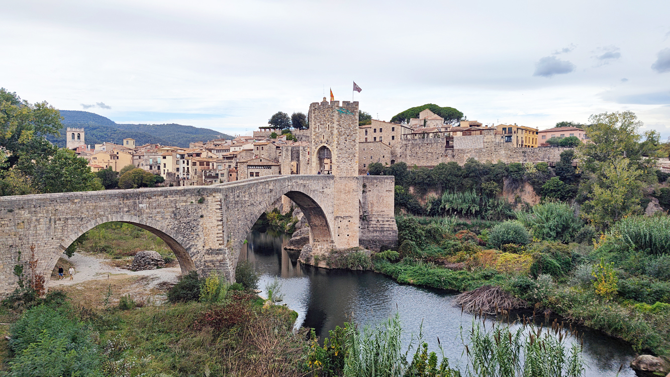 Besalu 1