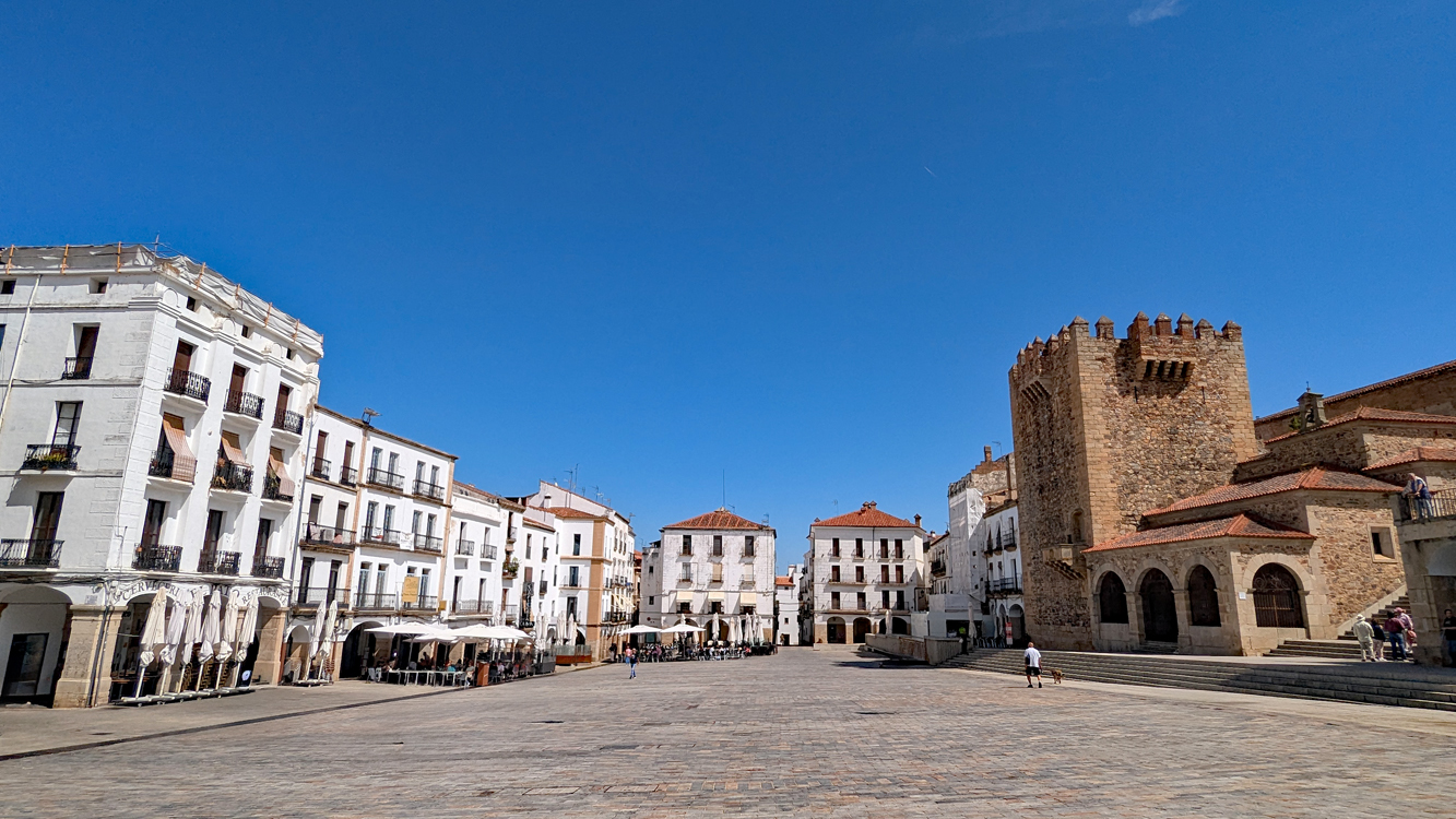 Caceres