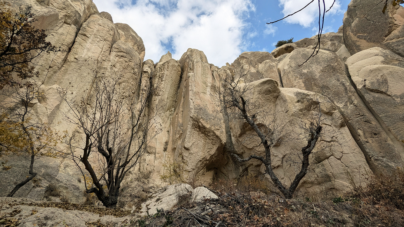 Ortahisar Meskendir Valley